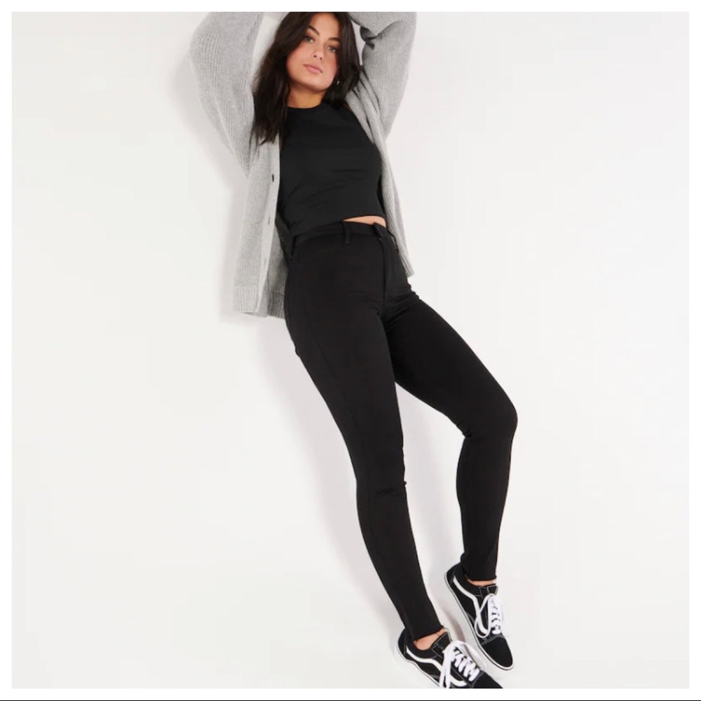 HOLLISTER Women CURVY HIGH RISE BLACK JEAN LEGGINGS | 30/28
